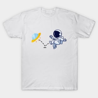 Astronaut plays UFO Soccer T-Shirt